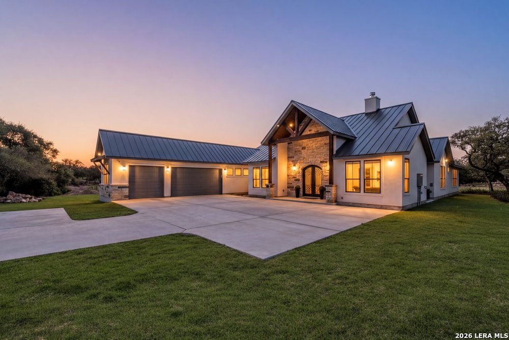 877 Annabelle Ave, Bulverde, TX 78163 — photo 1