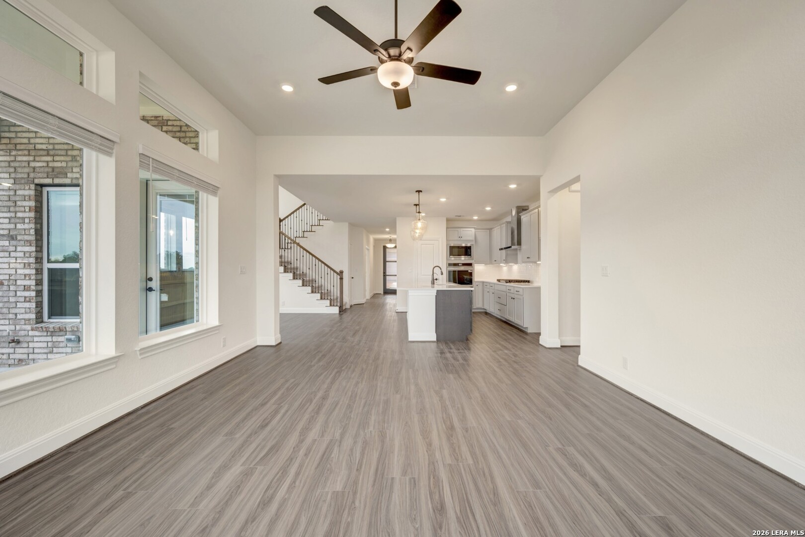 11806 Hackford, , 78254 — photo 1