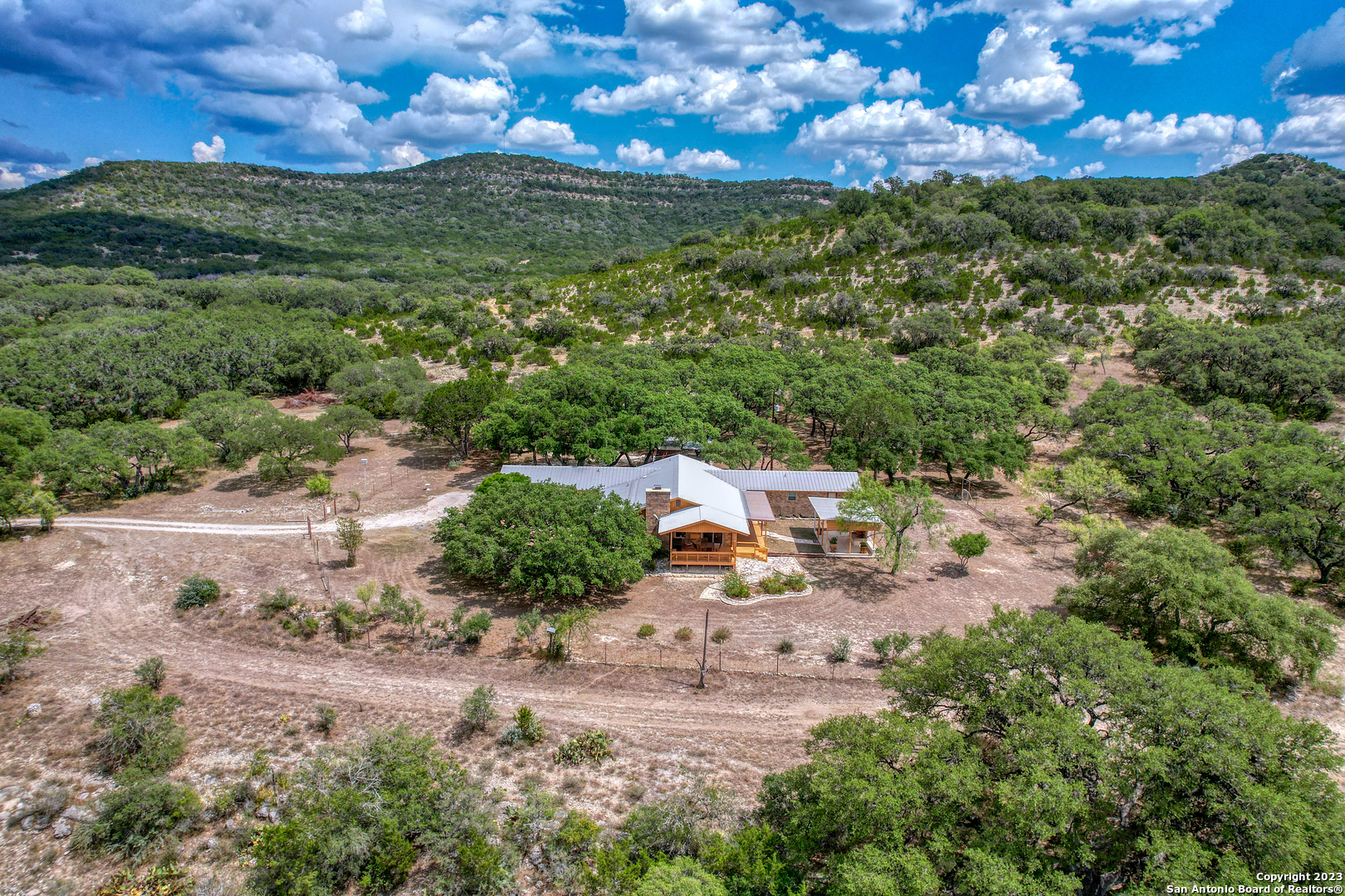 1482 Flat Rock Circle, Leakey, TX 78873 — photo 1