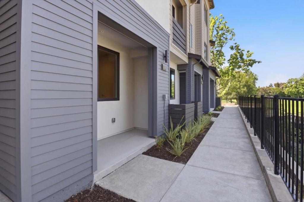 1107 Juana Court, Palo Alto, CA 94303 — photo 1