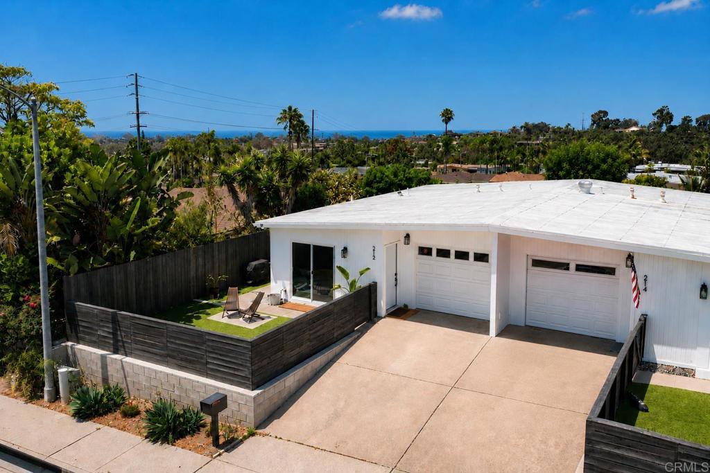212 Gloxina St, Encinitas, CA 92024 — photo 1