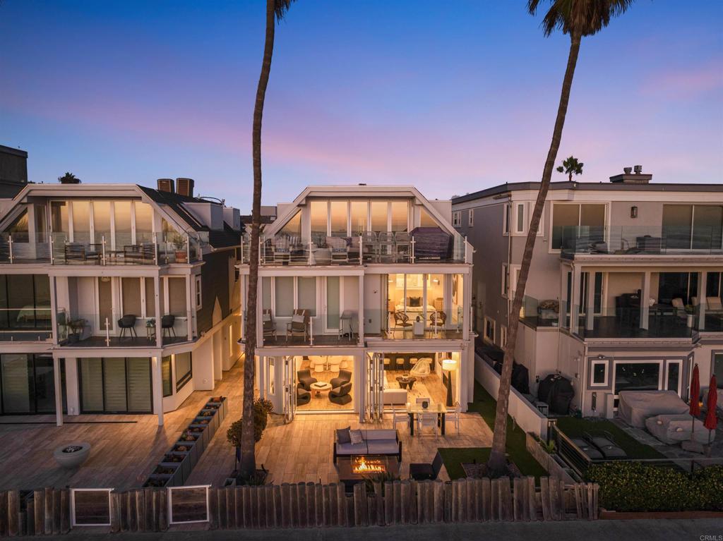2981 Ocean Front Walk 1, San Diego, CA 92109 — photo 1