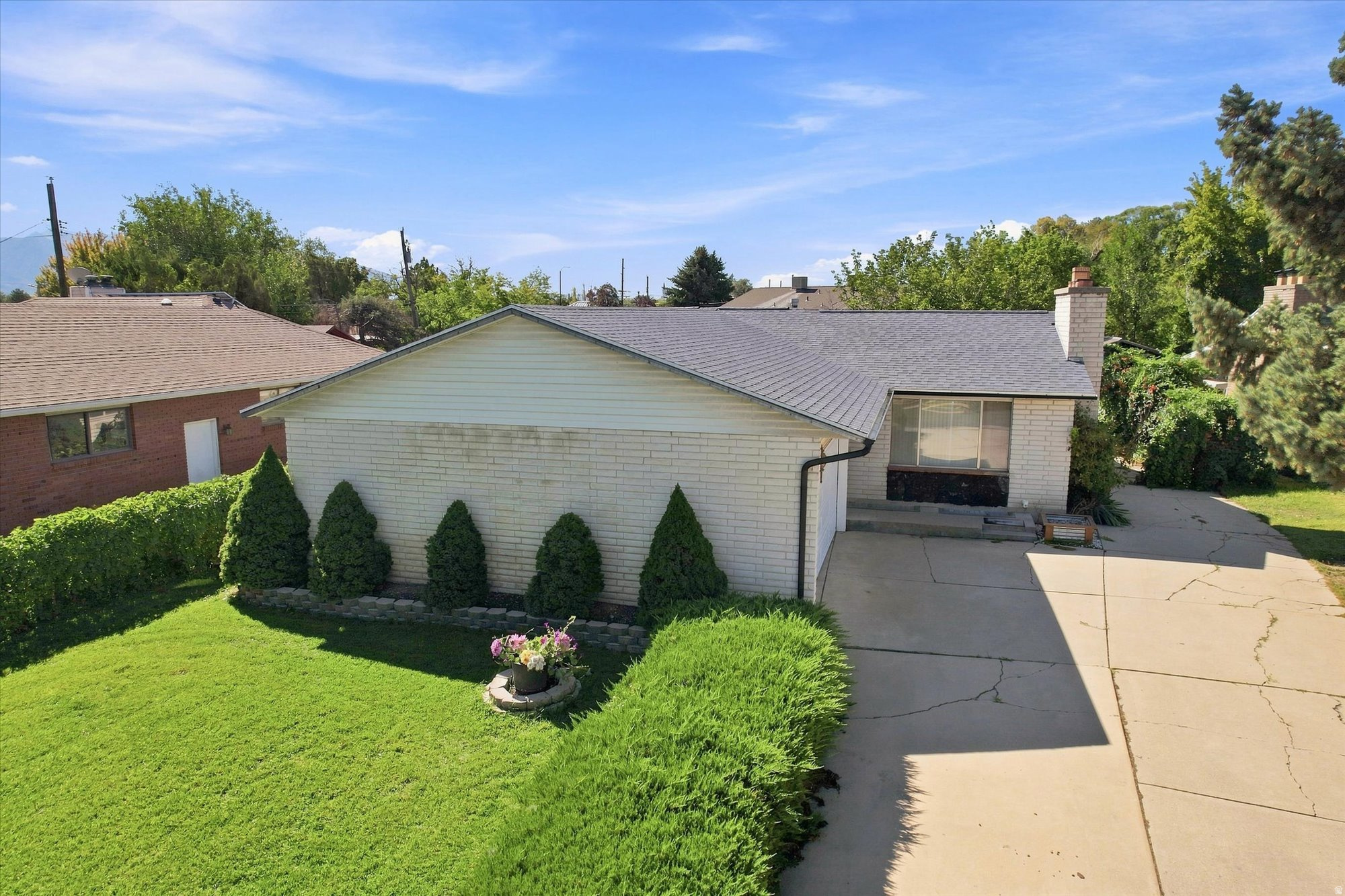 2839 W MINUET AVE, West Valley City, UT 84119 — photo 1