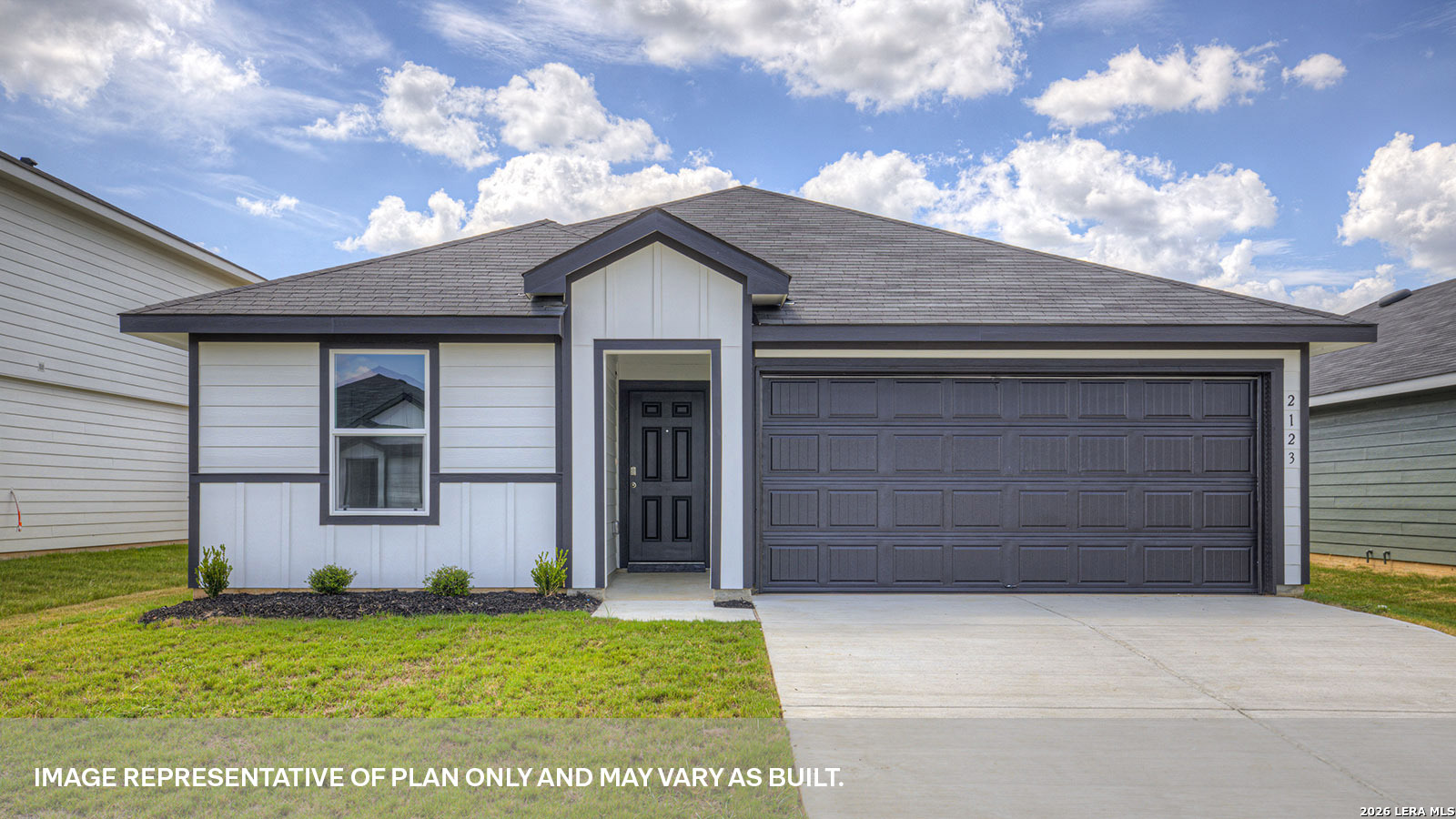 302 WINDFLOWER COVE, Luling, TX 78648 — photo 1