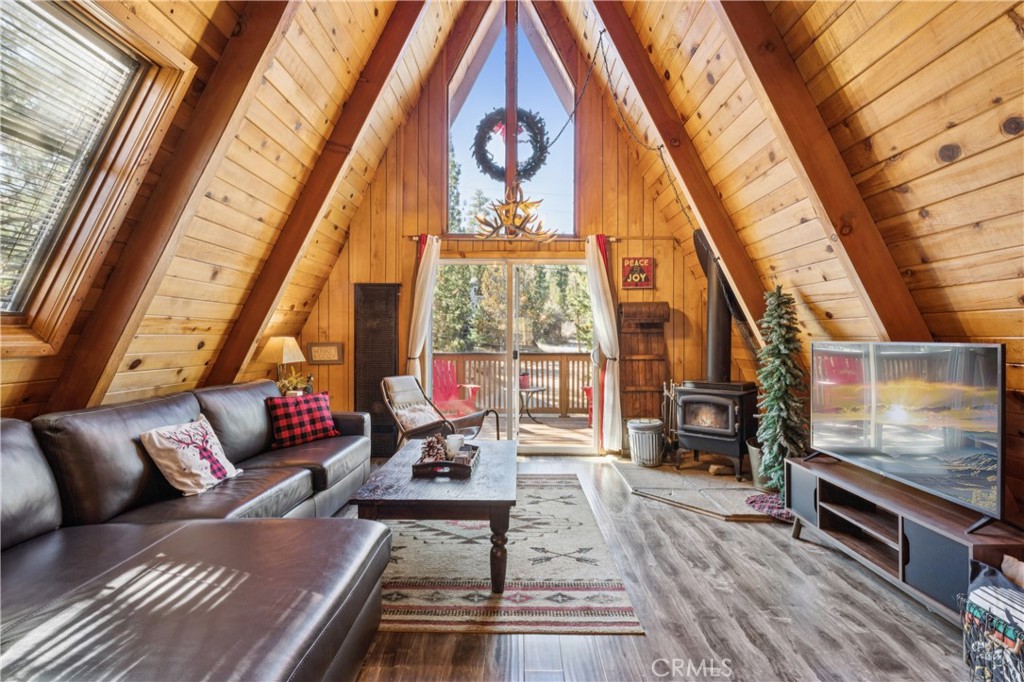 101 W Rainbow Boulevard, Big Bear City, CA 92314 — photo 1