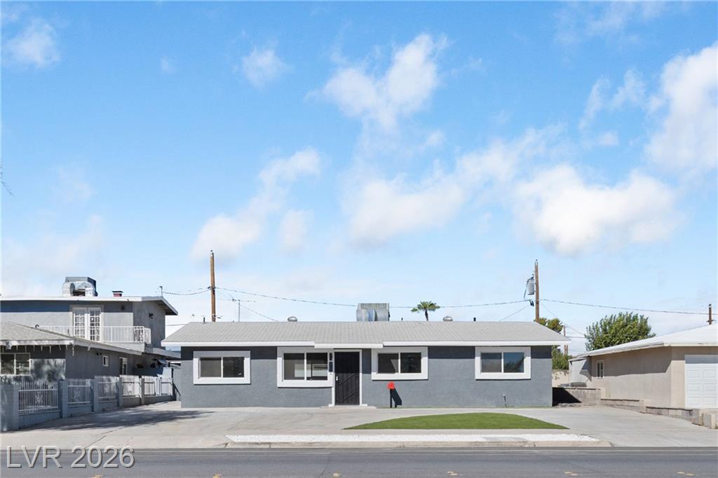 1674  D Street, Las Vegas, NV 89106 — photo 1