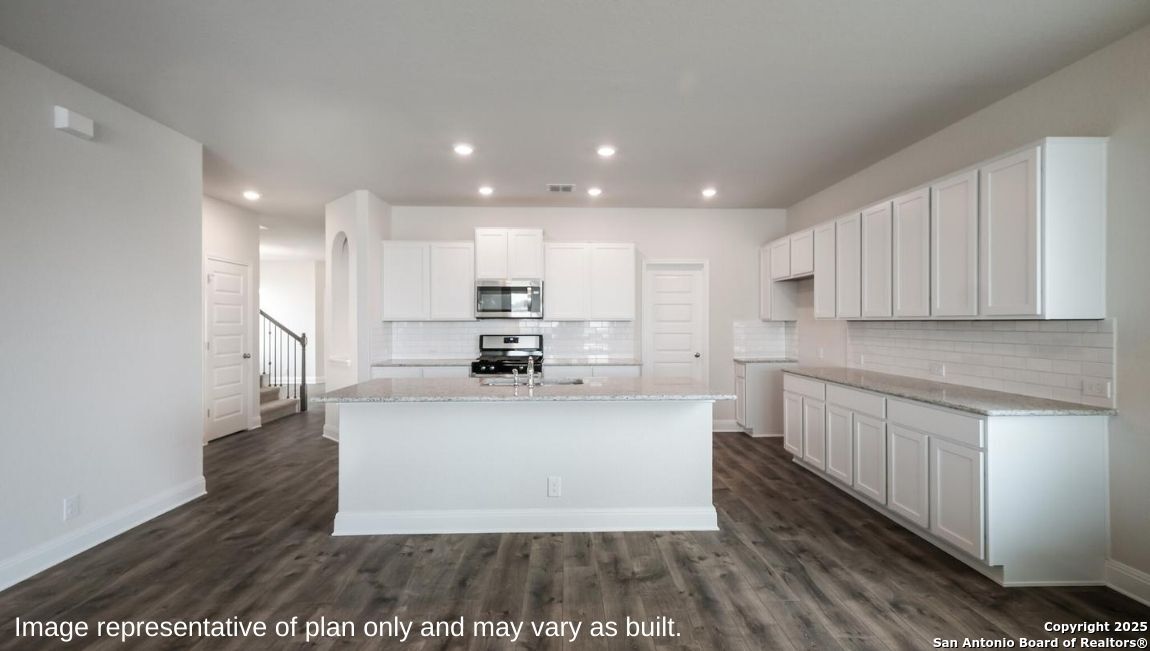 20828 Streamlet, , 78266 — photo 1