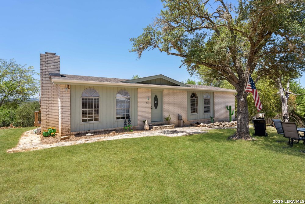 731 Mountain View Pl, , 78063 — photo 1