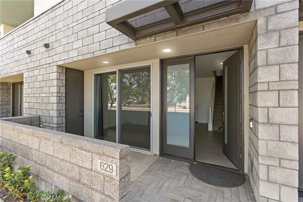 629 W 17th, Costa Mesa, CA 92627 — photo 1