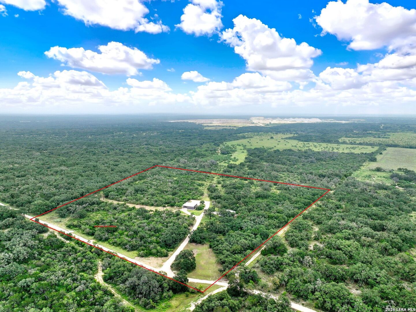 144 Pr 324, , 78850 — photo 1