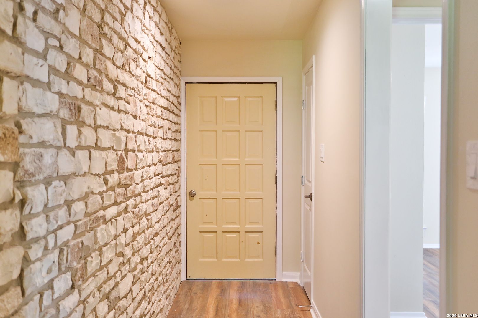131 CREEKSIDE DR, ,  78006 — photo 1