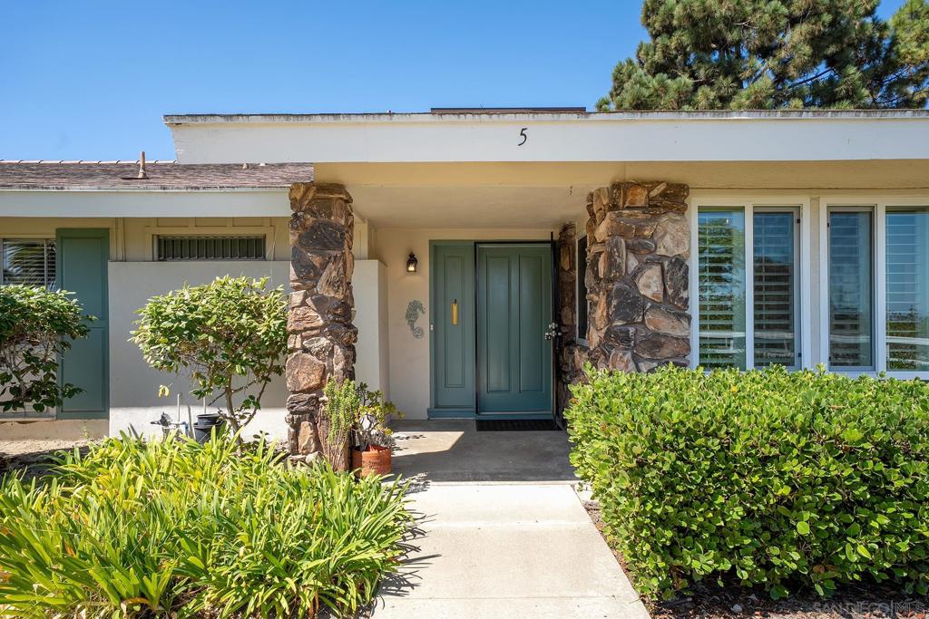 3685 Vista Campana N 5, Oceanside, CA 92057 — photo 1