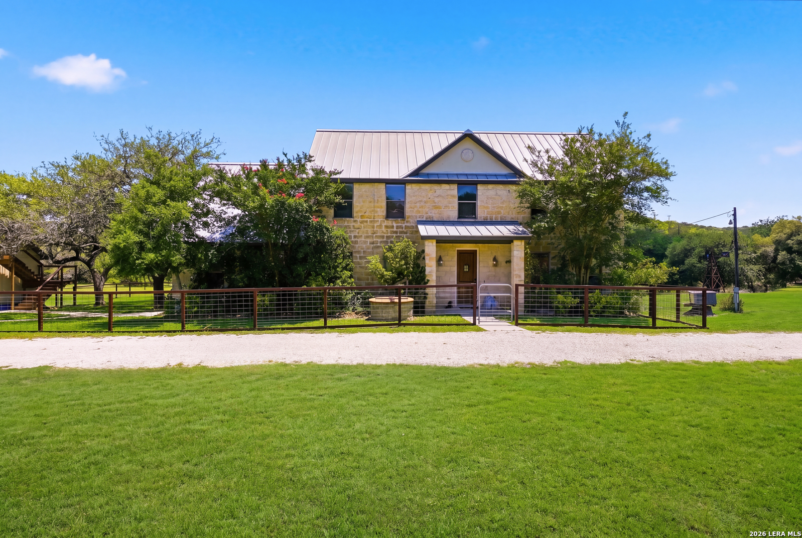 8 WALNUT GROVE RD, , 78006 — photo 1