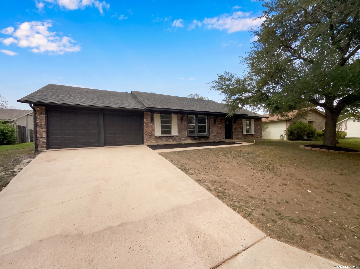 225 La Jolla, Live Oak, TX 78233 — photo 1