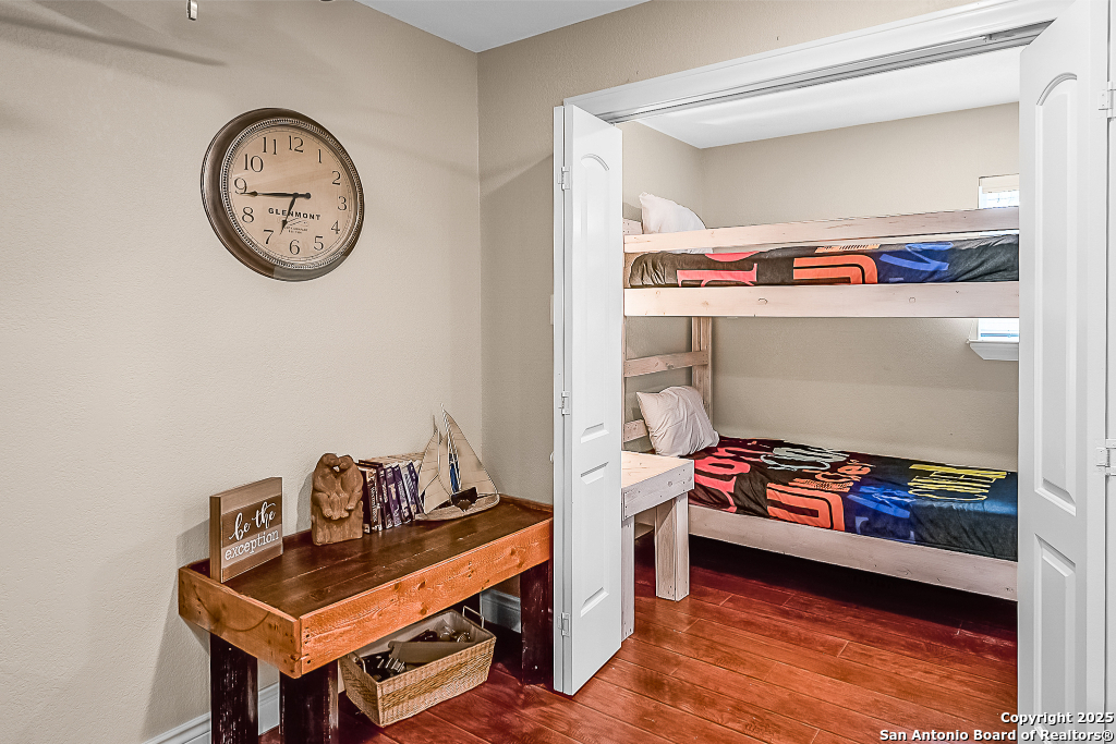 707 Park Shores, ,  78133 — photo 1