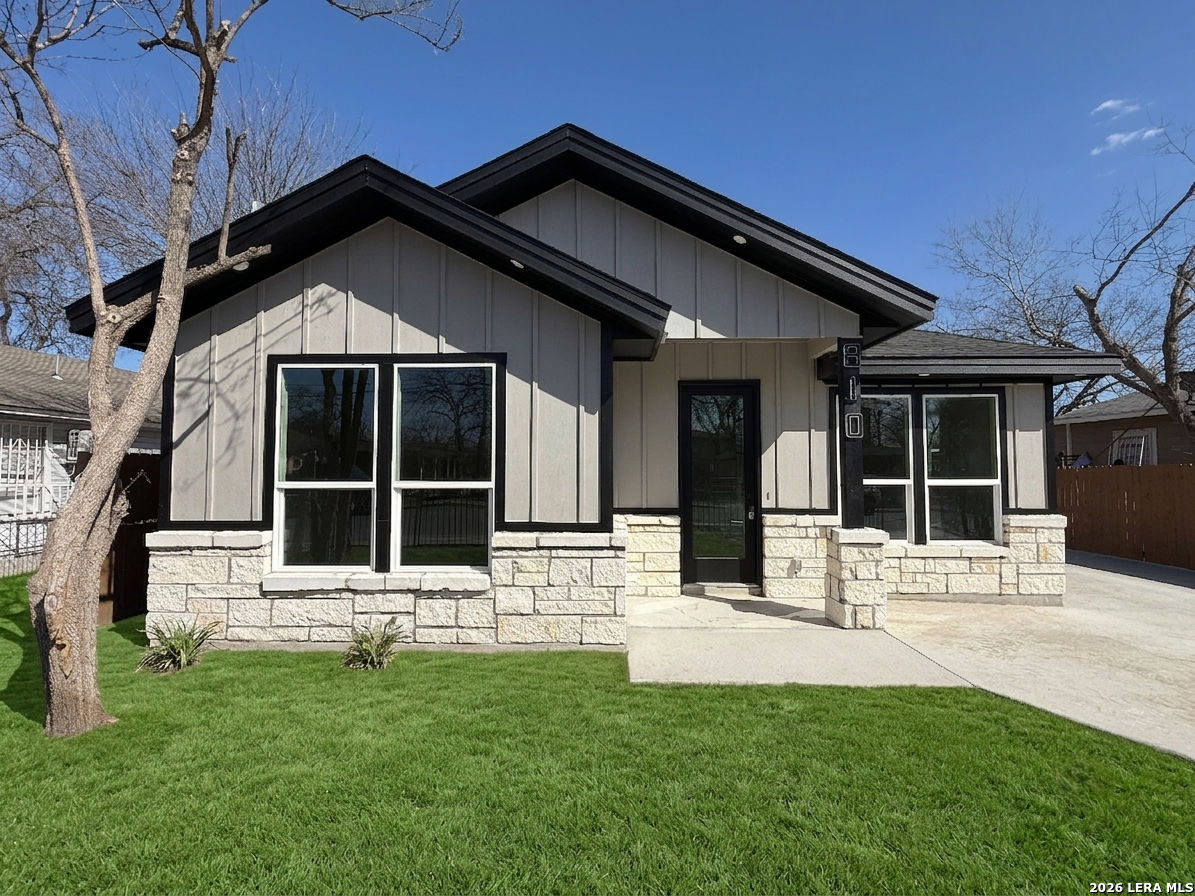 810 S San Eduardo Ave., San Antonio, TX 78228 — photo 1