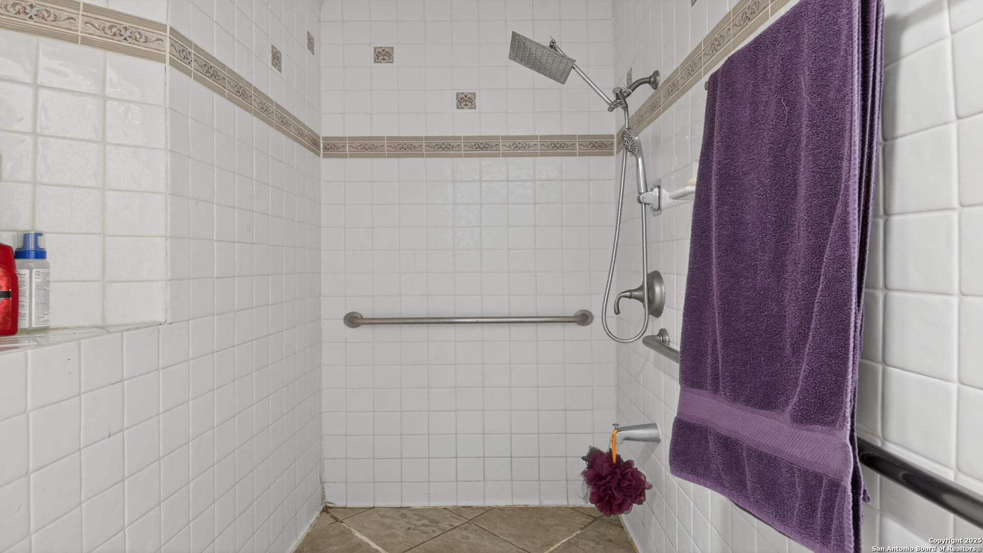 1508 E St, , 78114 — photo 1
