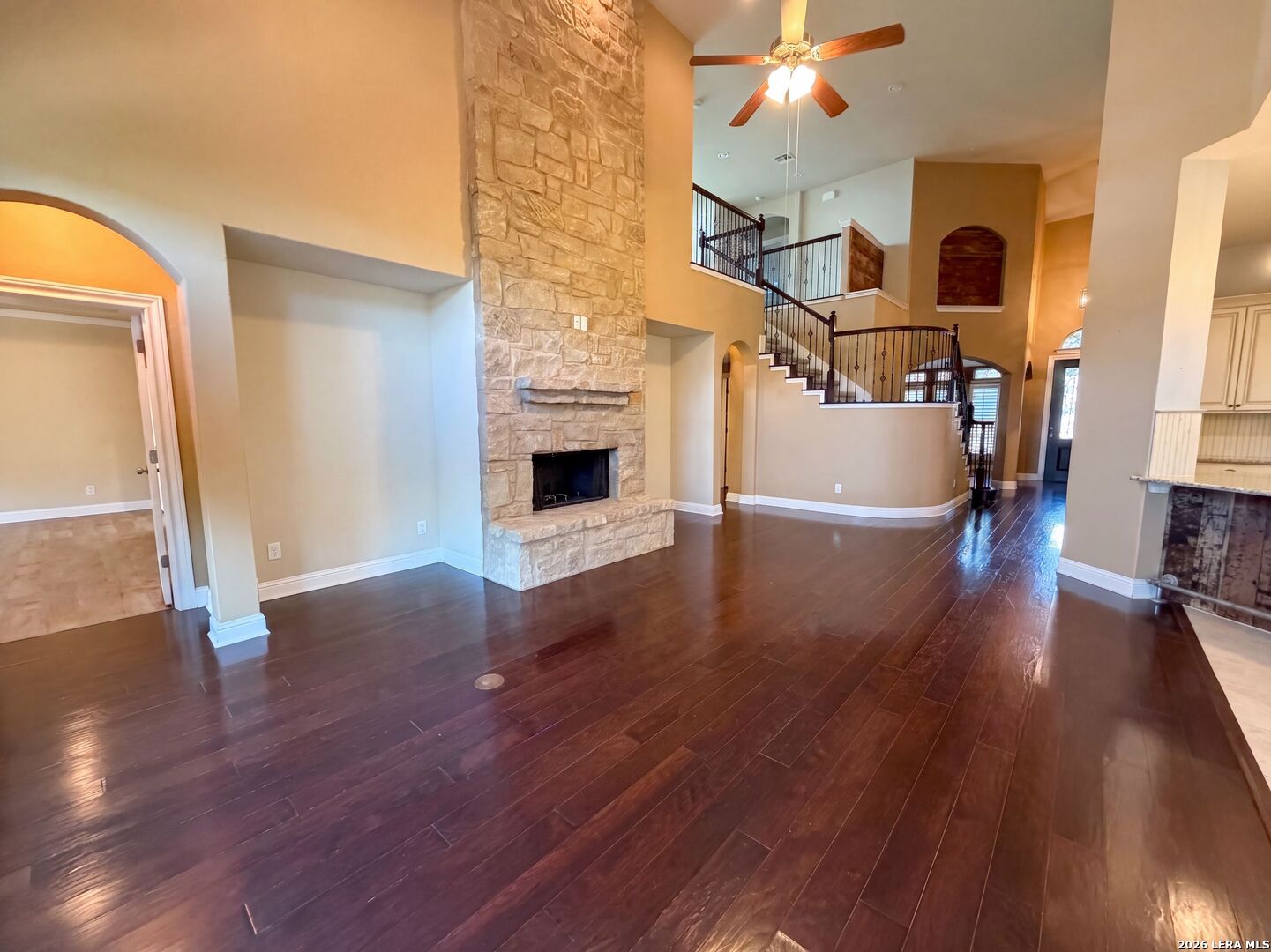 918 Santa Cruz, ,  78132 — photo 1