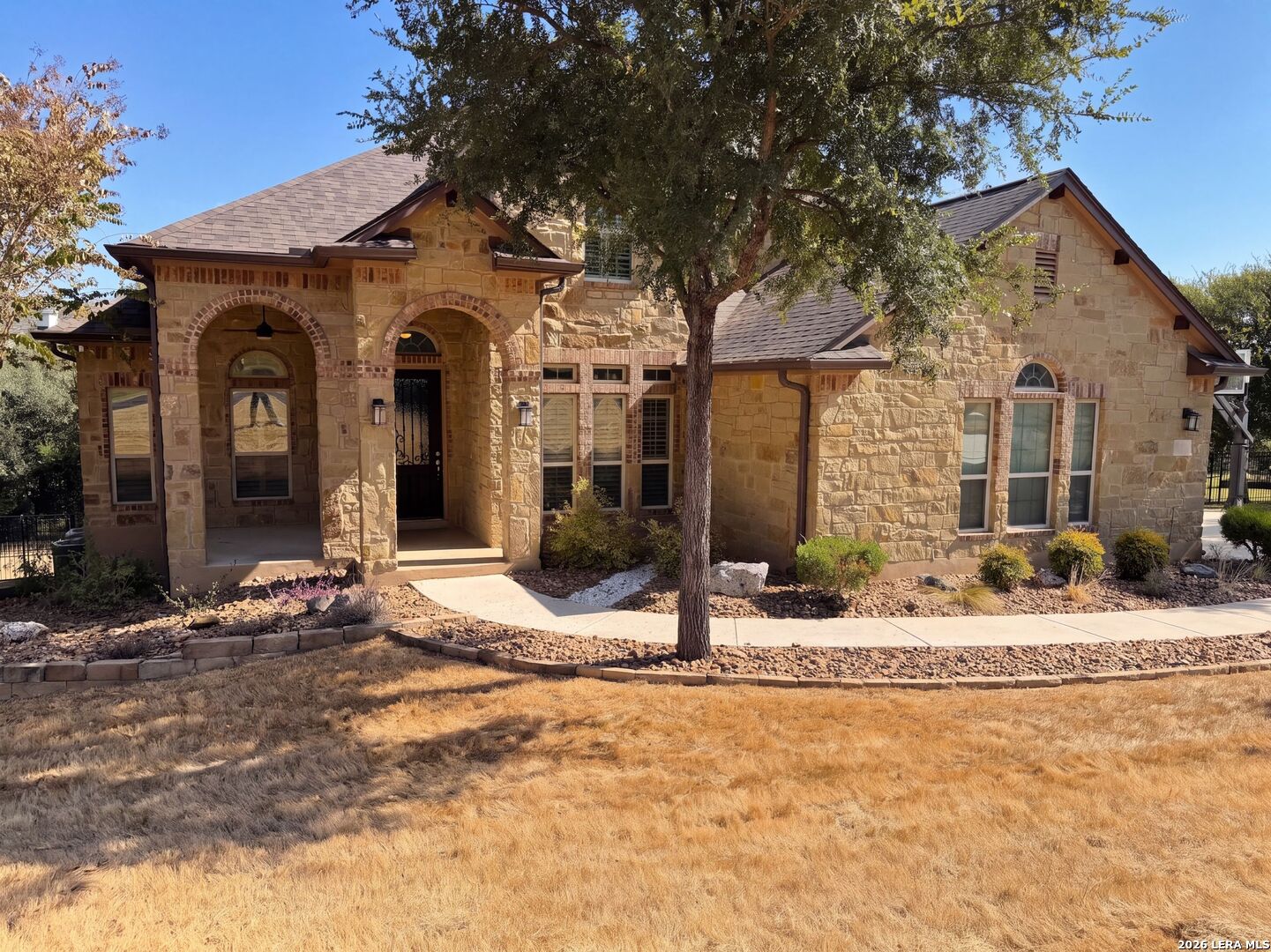 918 Santa Cruz, New Braunfels, TX 78132 — photo 1