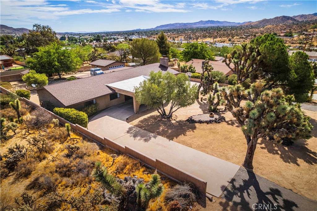 7569 San Remo, Yucca Valley, CA 92284 — photo 1