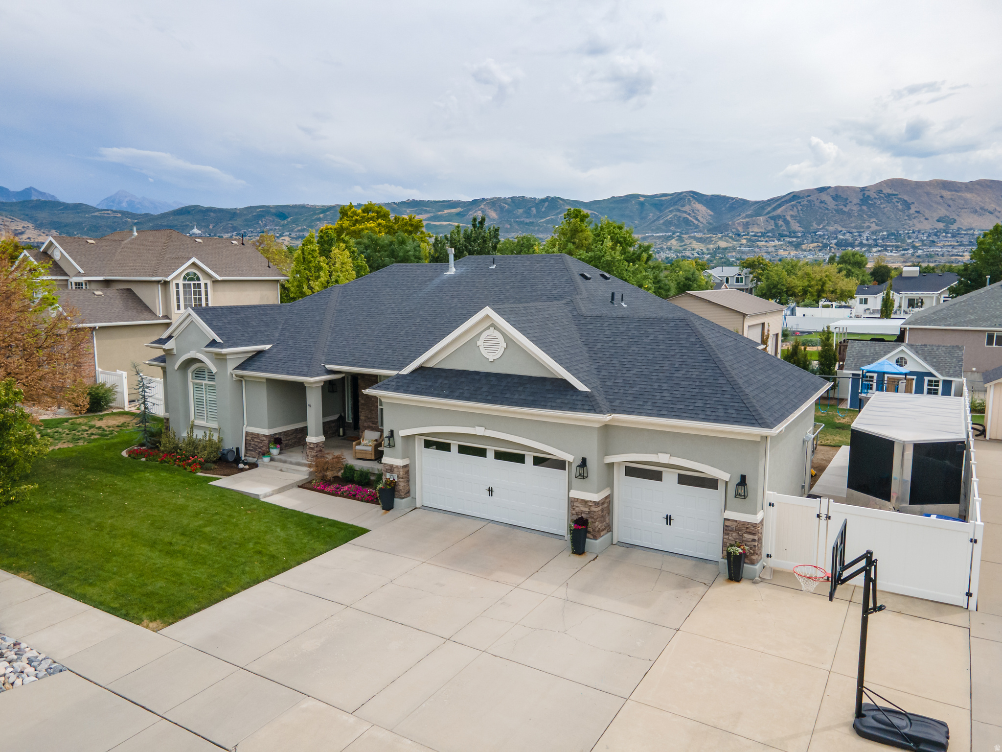 374 E DRAPER DOWNS DR, Draper, UT 84020 — photo 1
