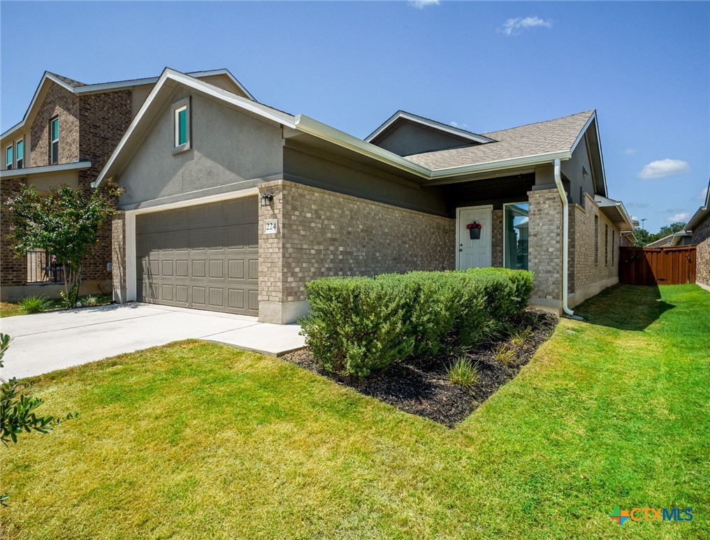 224 Grey Slate Avenue, Marble Falls, TX 78654 — photo 1