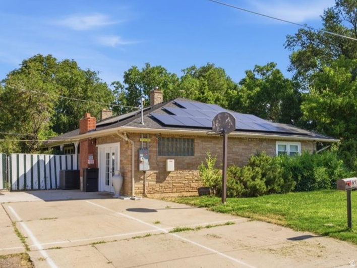 1122 E 34TH ST, Ogden, UT 84403 — photo 1