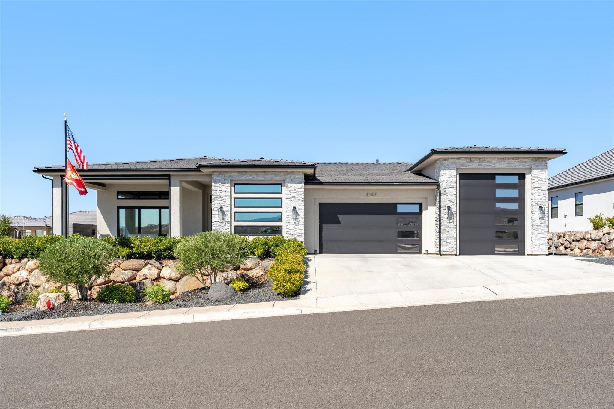 2157 N Sunburn DR, Washington, UT 84780 — photo 1