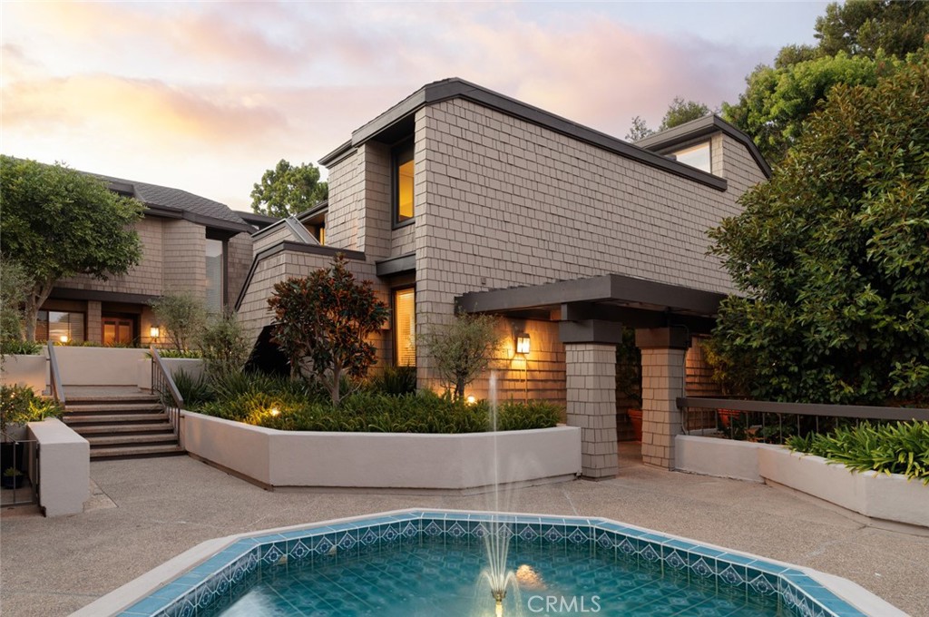 2 Canyon Island, Newport Beach, CA 92660 — photo 1