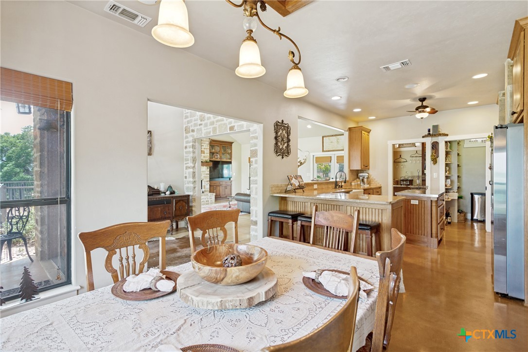 988 Kendall Jackson, Comfort, TX 78013 — photo 1