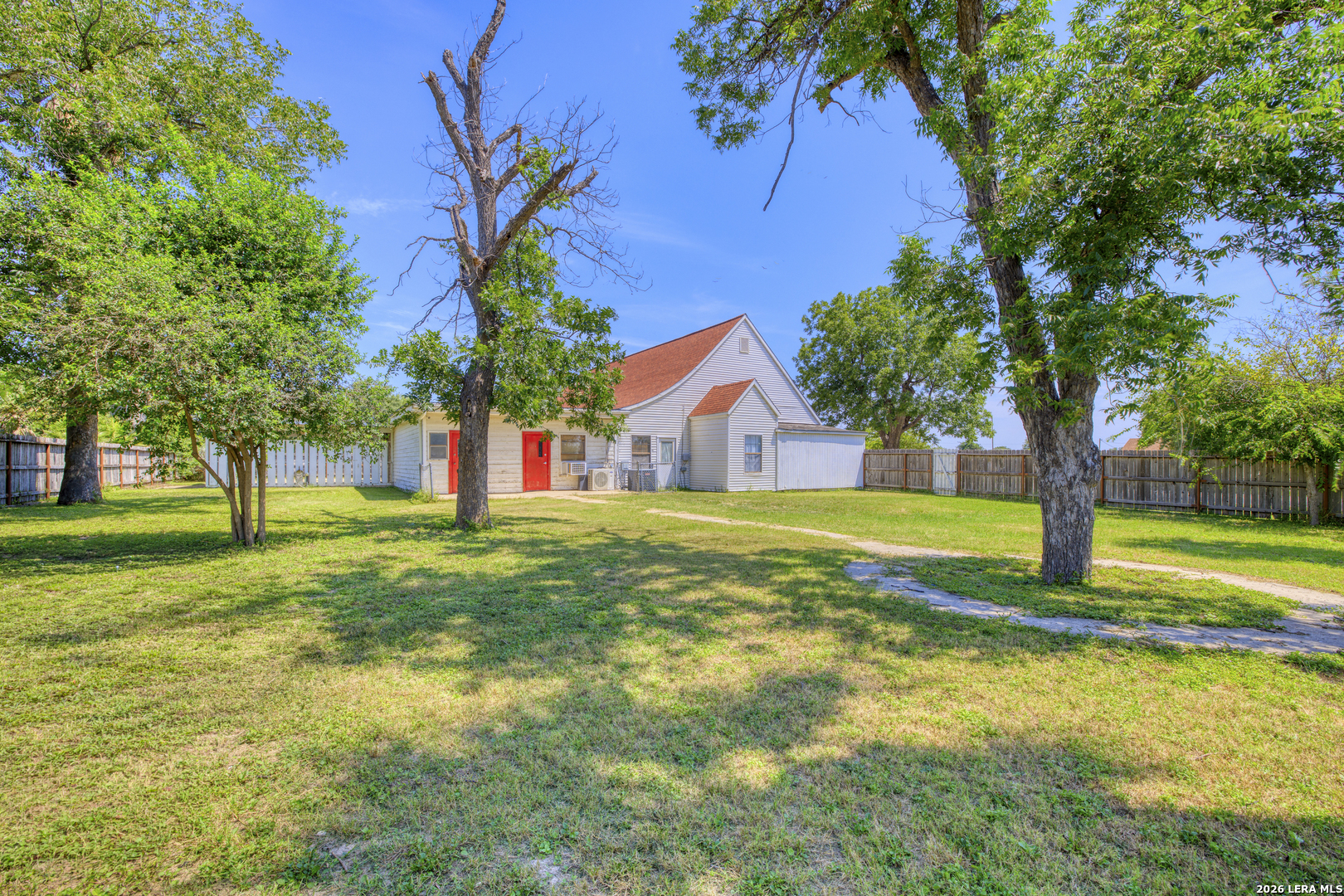 1007 GETTY ST, , 78801 — photo 1