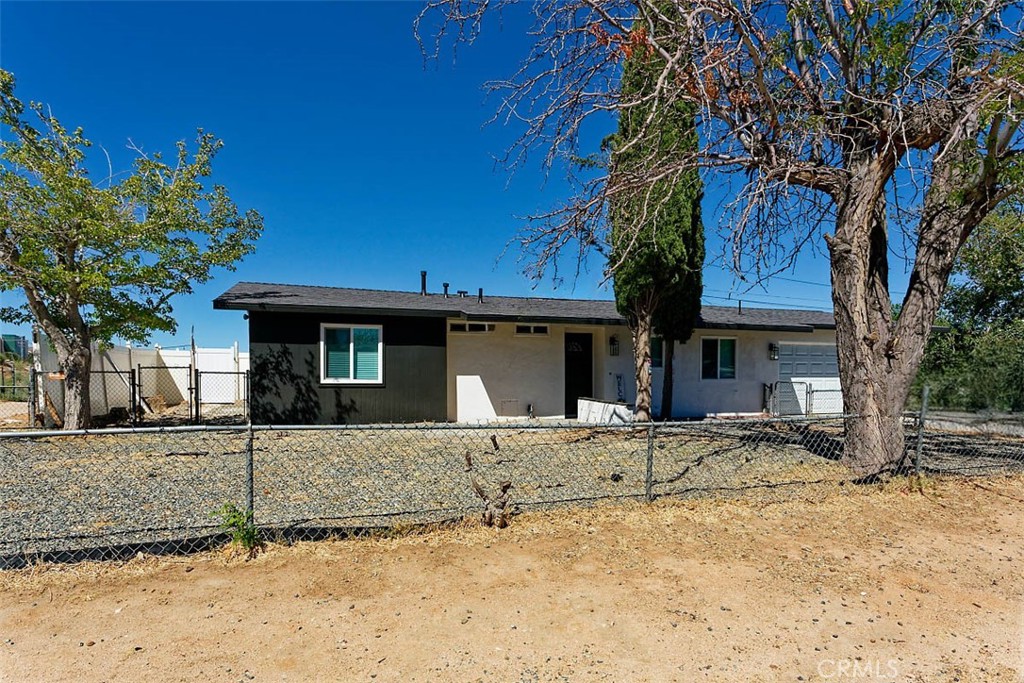 14912 Condor, Victorville, CA 92394 — photo 1