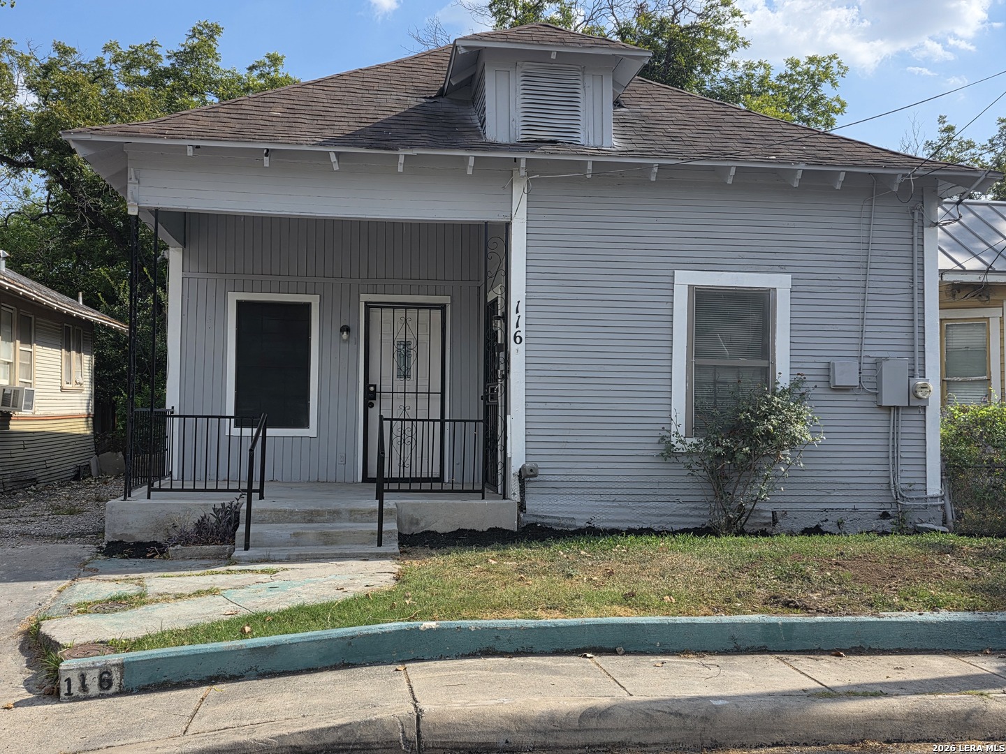 116 Hess, San Antonio, TX 78212 — photo 1