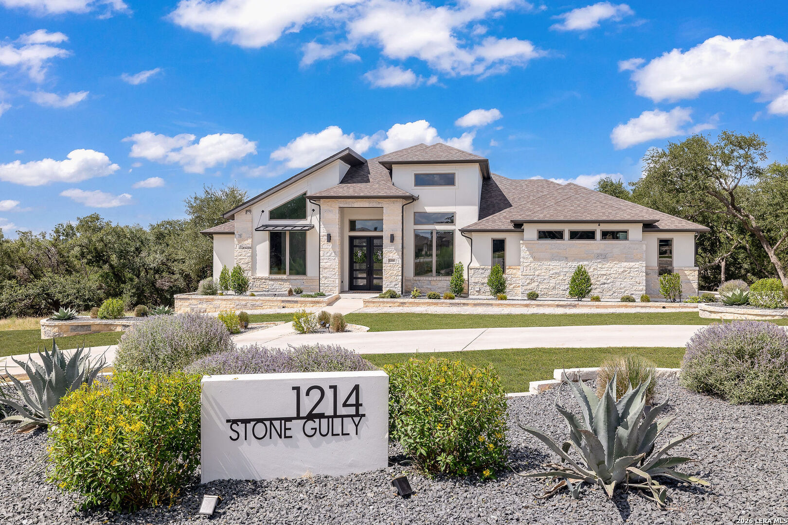 1214 Stone Gully, New Braunfels, TX 78132 — photo 1
