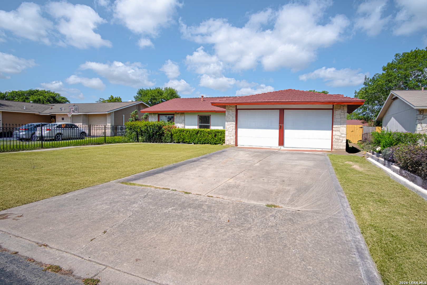 8951 BOWLINE, San Antonio, TX 78242 — photo 1