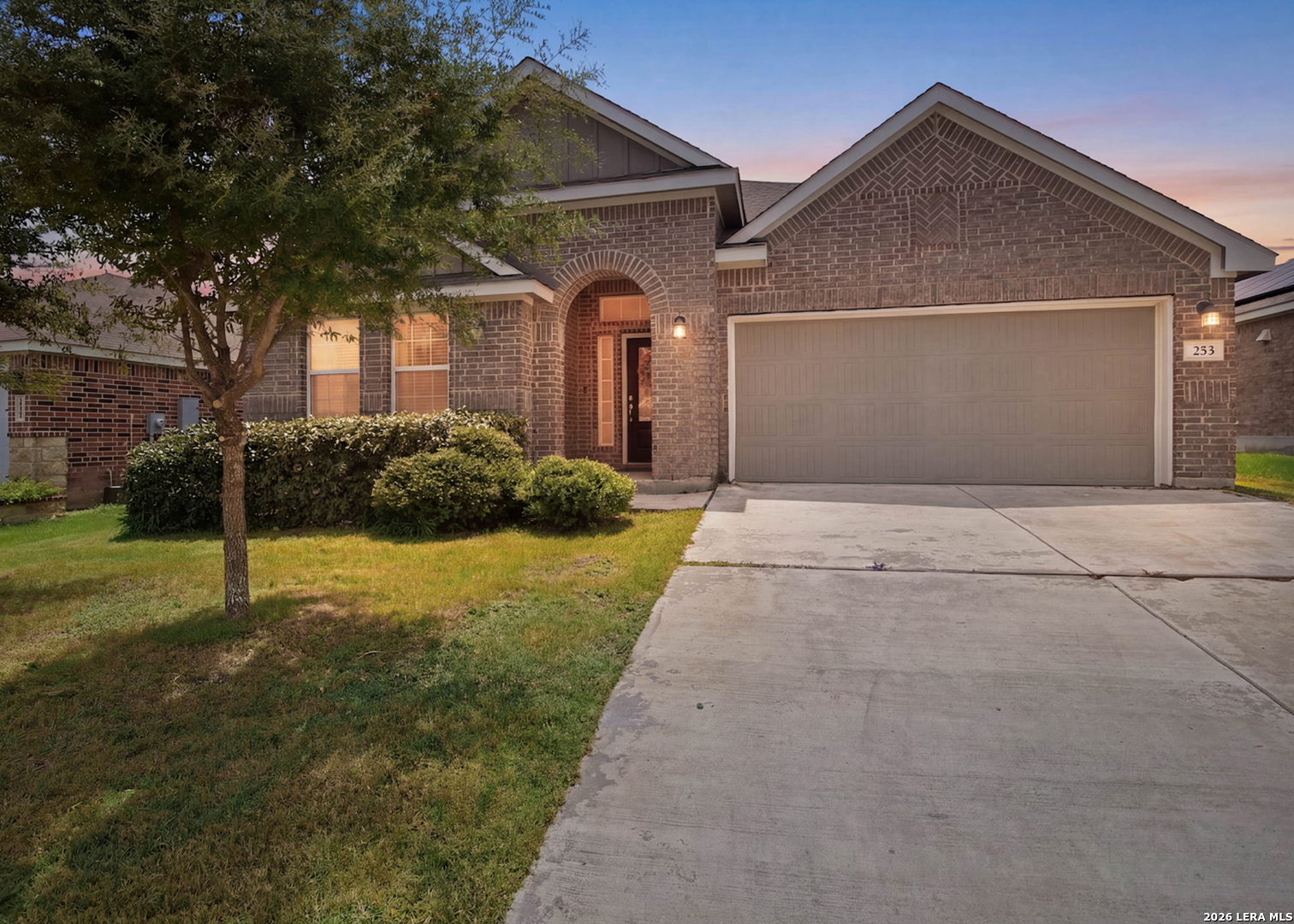 253 Holland Park, Schertz, TX 78108 — photo 1