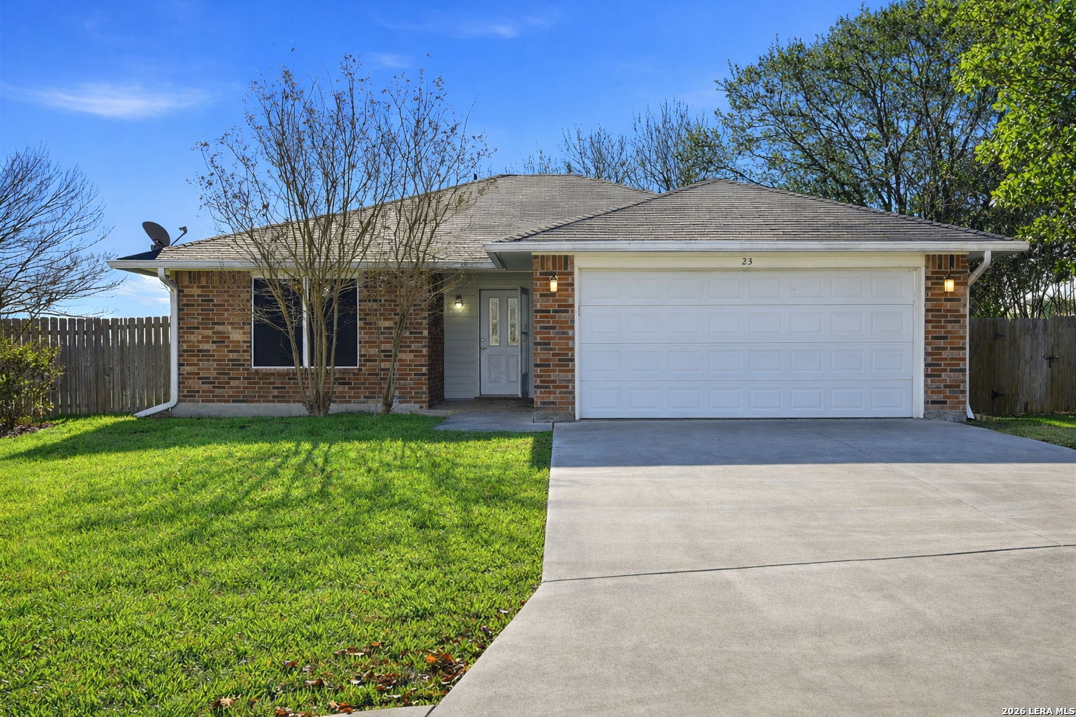 23 SHADOW CIR, New Braunfels, TX 78130 — photo 1