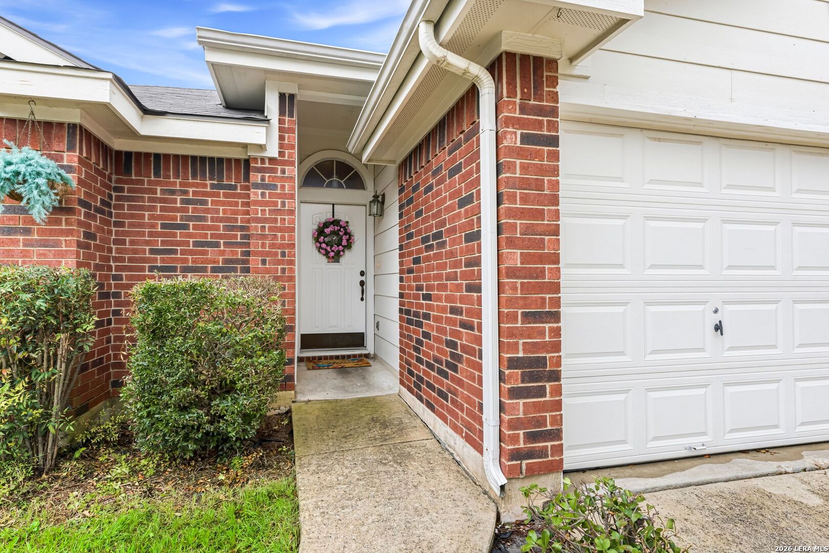 8426 PIGEONBERRY DR, ,  78109 — photo 1