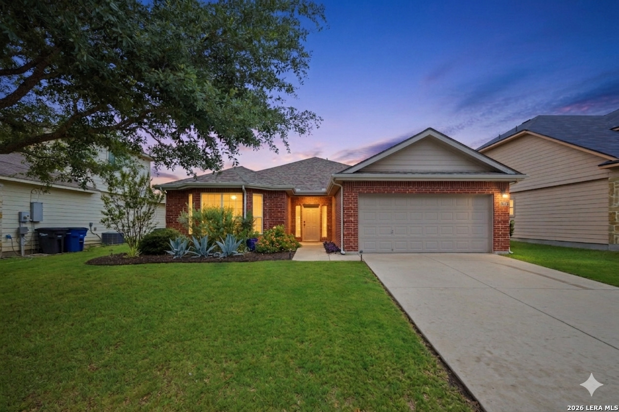 855 Avery, New Braunfels, TX 78130 — photo 1
