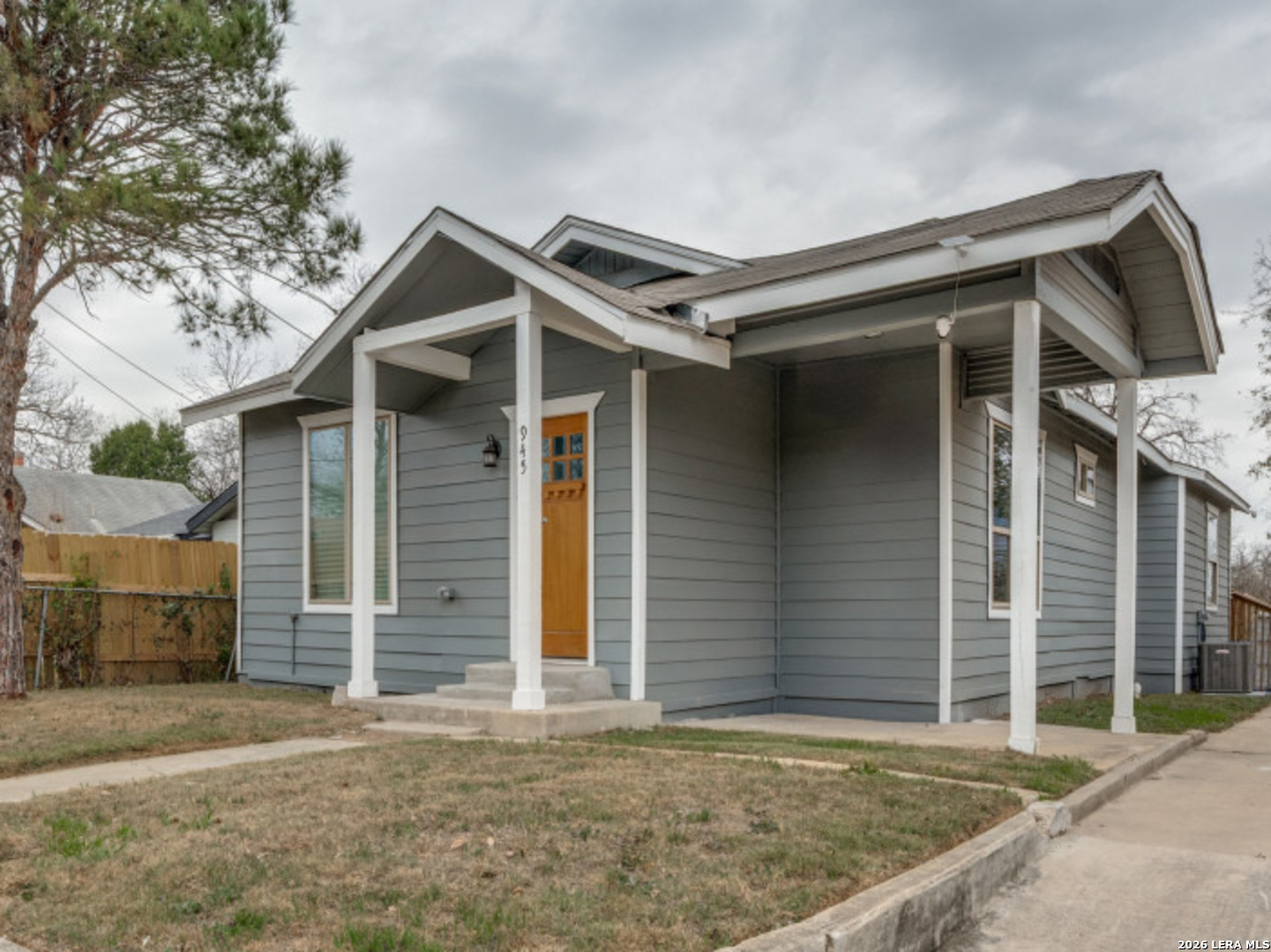945 Potomac, San Antonio, TX 78202 — photo 1