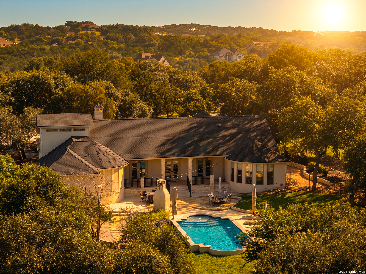 372 Shady Hollow, New Braunfels, TX 78132 — photo 1