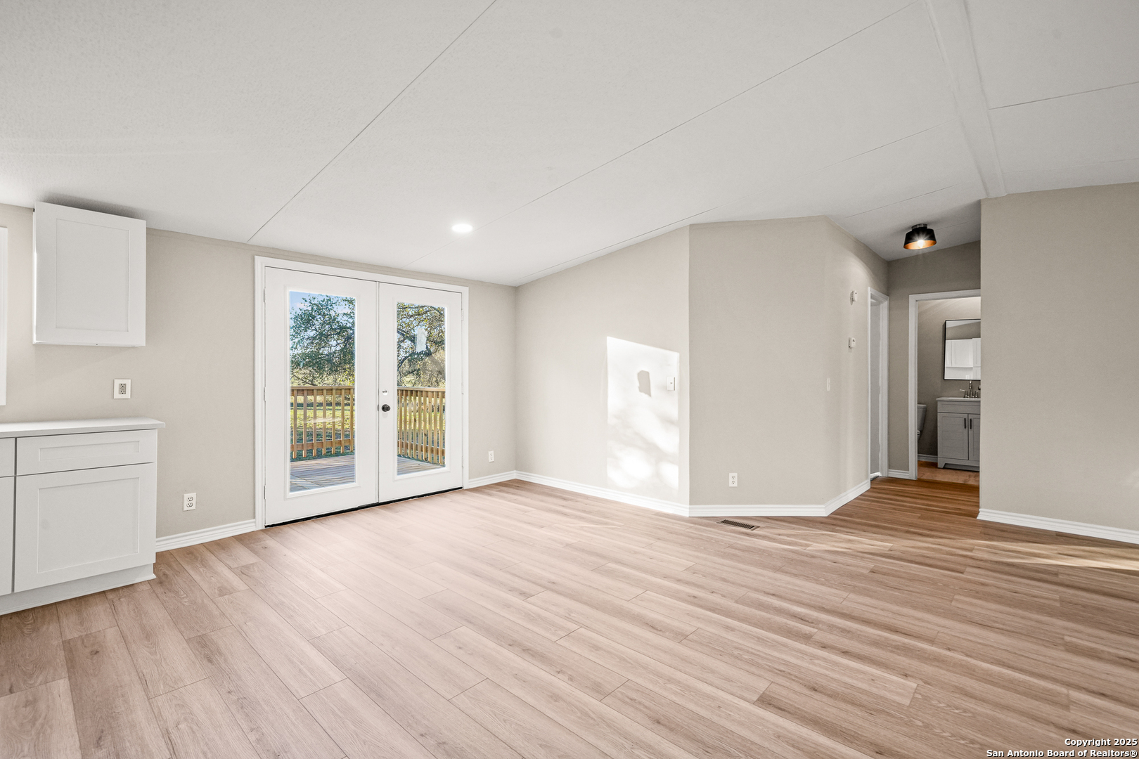 5246 SAVANNAH WAY, ,  78073 — photo 1