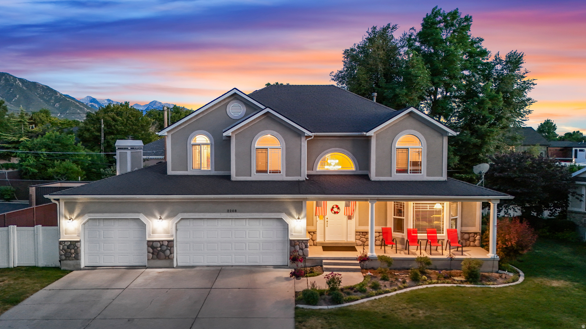 2208 E FISHER LN, Millcreek, UT 84109 — photo 1