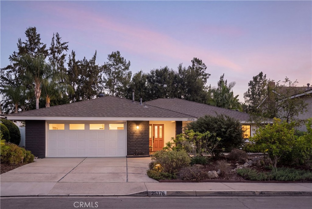 25376 Terreno Dr