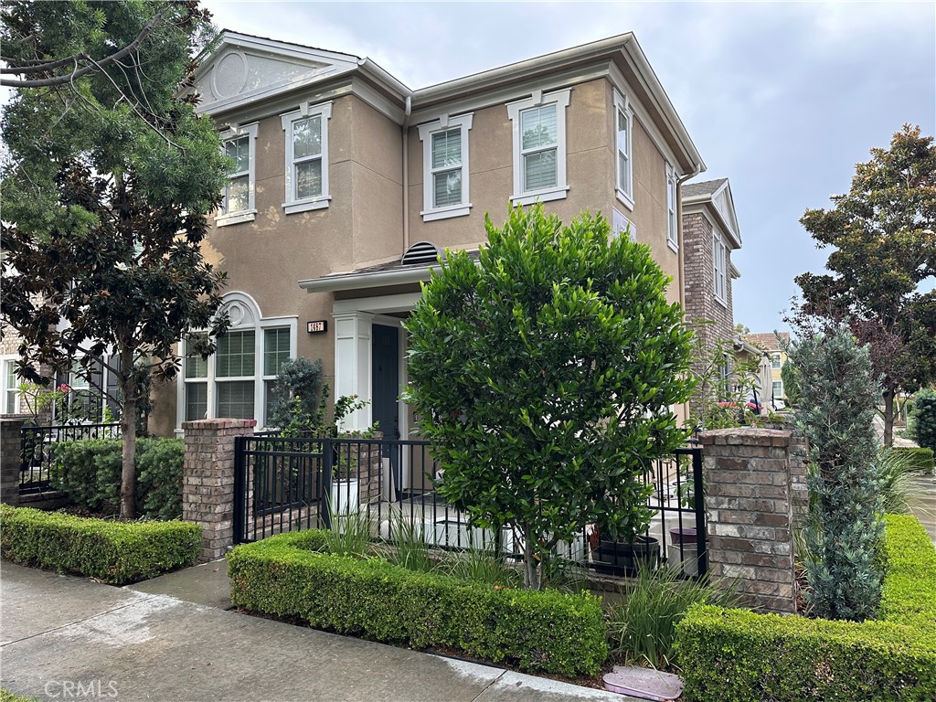 1487 Montgomery