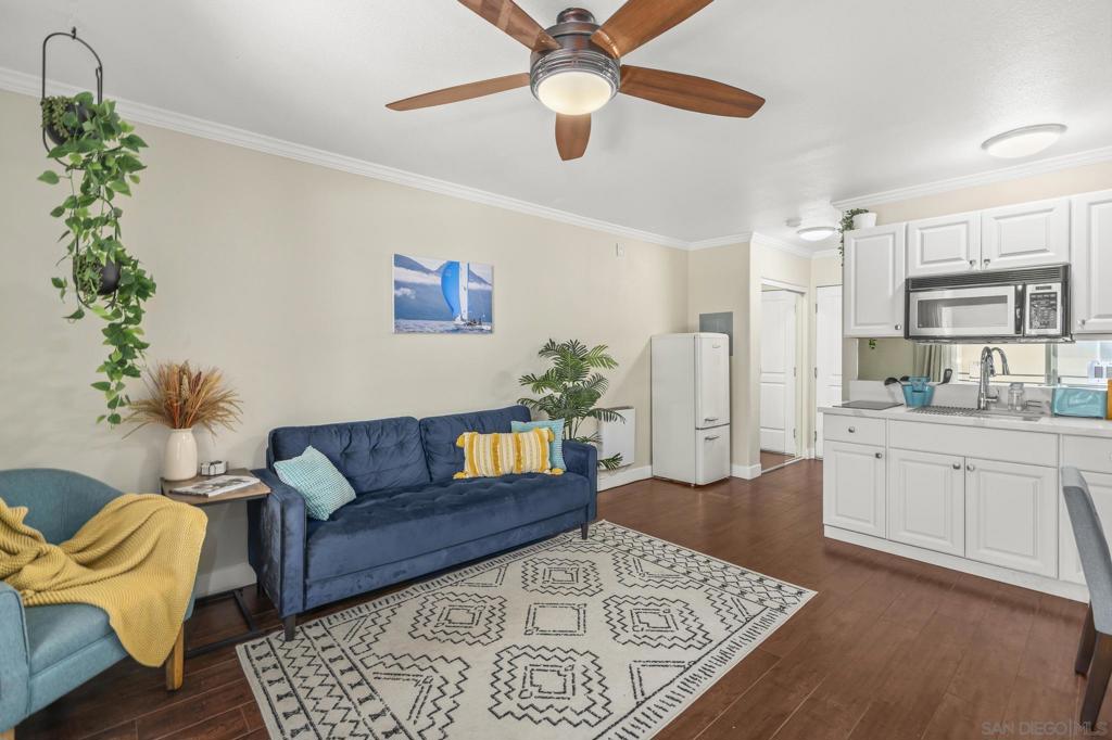 1021 Scott St 103, San Diego, CA 92106 — photo 1