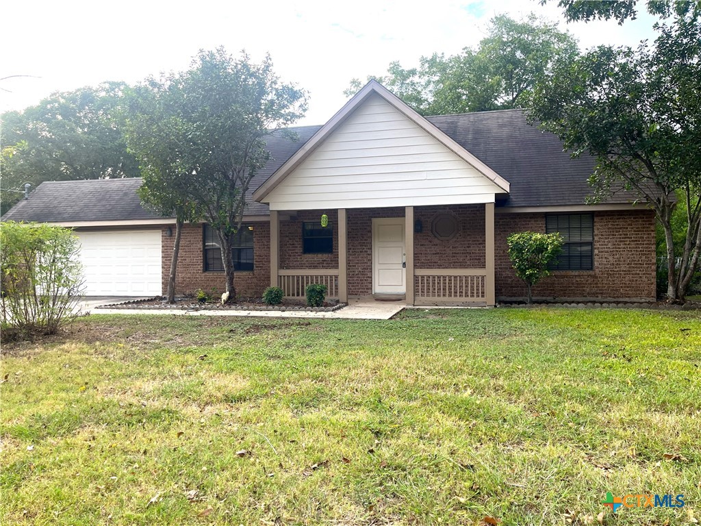 1306 Carnation Lane, New Braunfels, TX 78130 — photo 1
