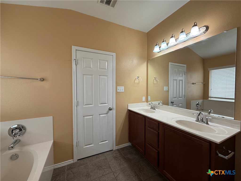 302 Sandra Sue, Killeen, TX 76542 — photo 1