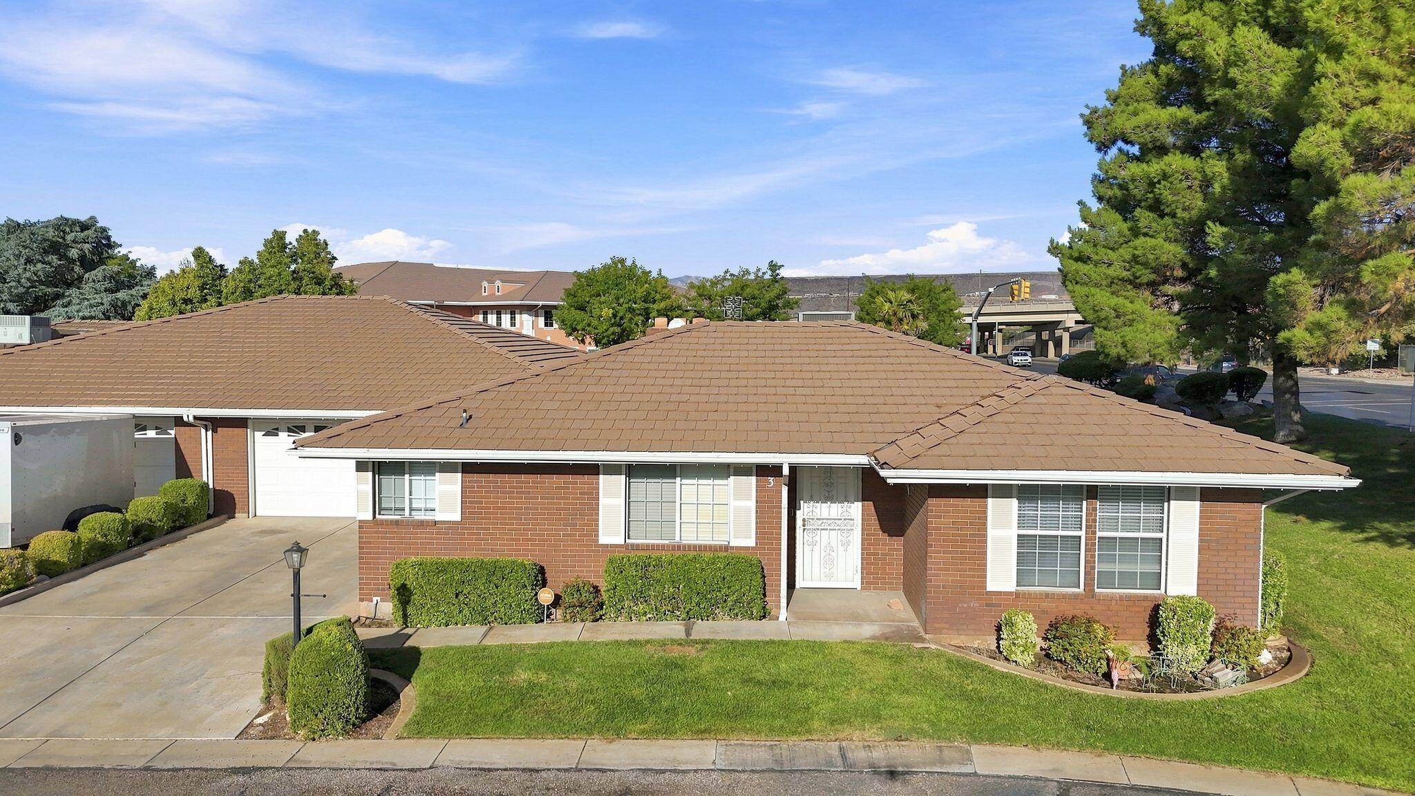 970 E 700 S 3, St George, UT 84790 — photo 1
