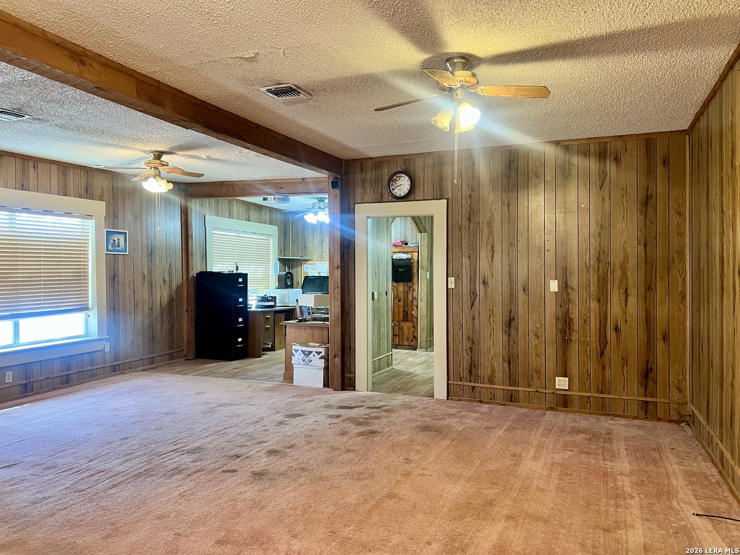 413 4th, , 78065 — photo 1